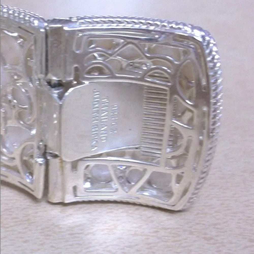 JUDITH RIPKA COUTURE WIDE STERLING SILVER CUFF. - Picture 5 of 6